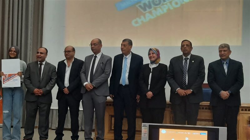 مصر للطيران ناقل
