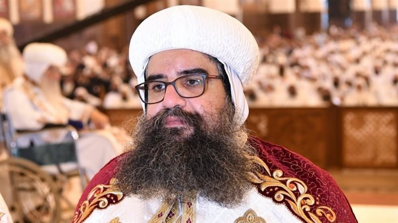 الانبا بيسنتي 