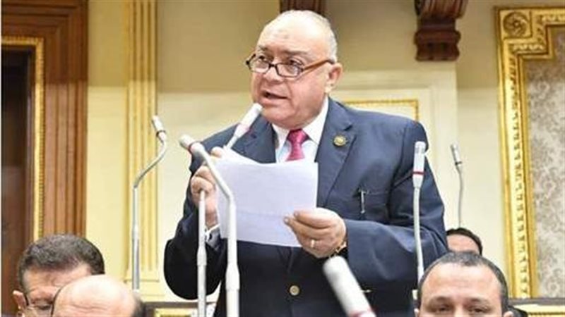 النائب وحيد قرقر