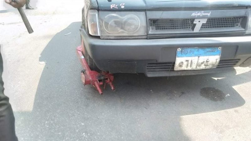 كلبشة سيارات مخالفة