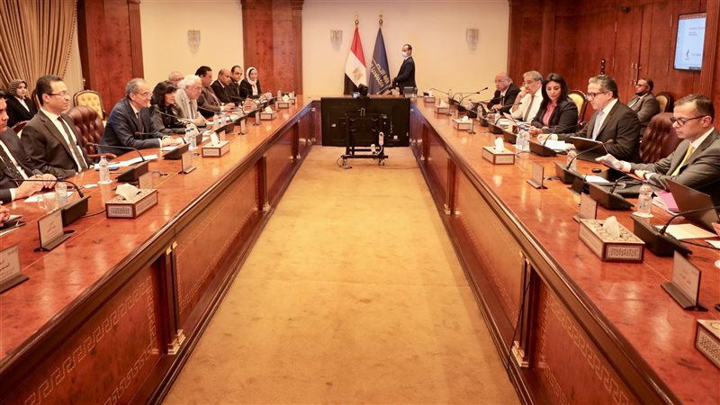 اجتماع وزيرا السياحة