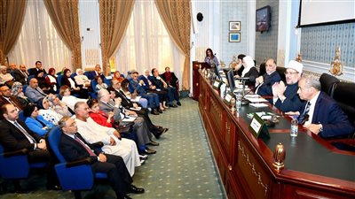 جمعة: الأوقاف تبني وعي الأئمة والواعظات بالدورات التخصصية