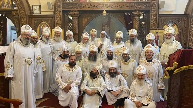 كهنة حدائق القبة