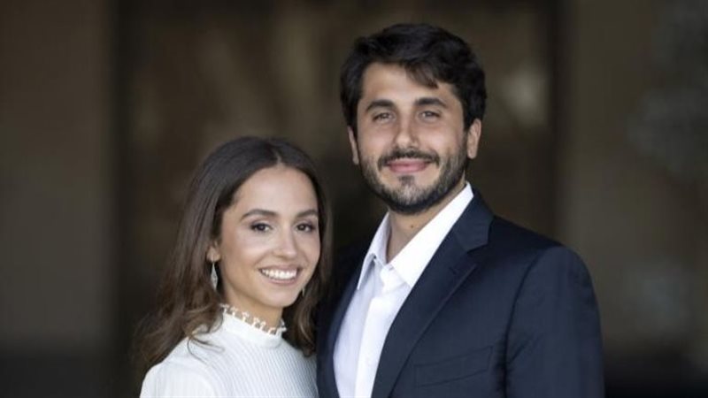 خطوبة الأميرة إيمان