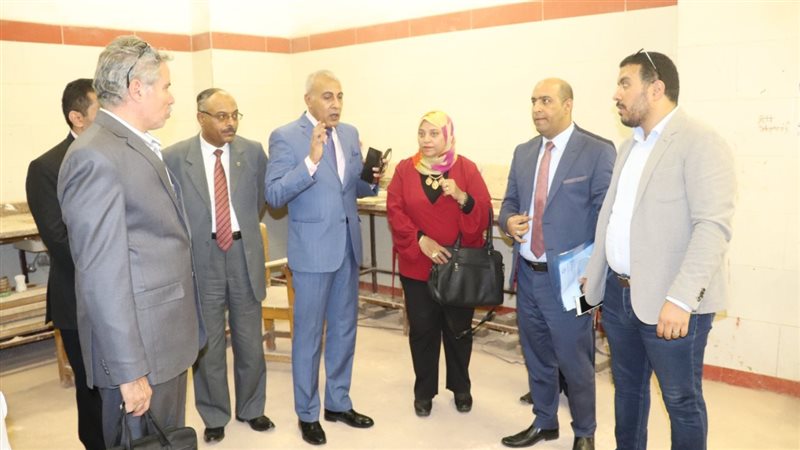 جامعة سوهاج تستقبل