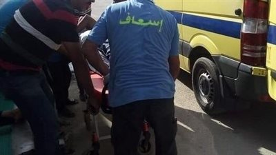 الاستماع لأقوال الشهود في إصابة شخصين بحادث انقلاب توك توك بالعياط