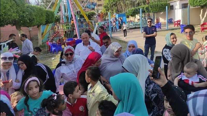 أنشطة فنية واحتفالات