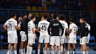 إقبال جماهيري كبير على تذاكر مباراة مصر والجزائر بأمم أفريقيا لليد