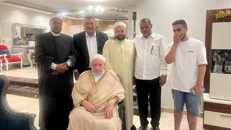 أول ظهور للدكتور