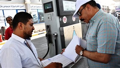 محافظ أسوان يعتمد التعريفة الجديدة للمواصلات | صور