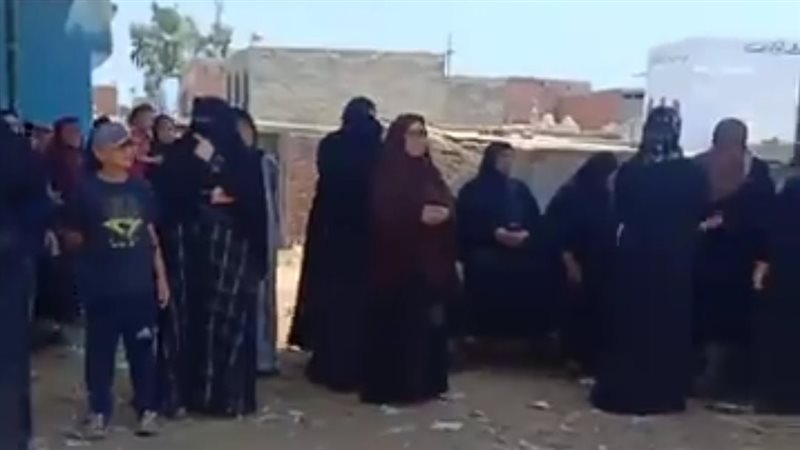انتظار دفن جثمان
