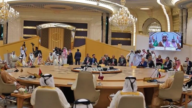 اجتماع بايدن وقادة