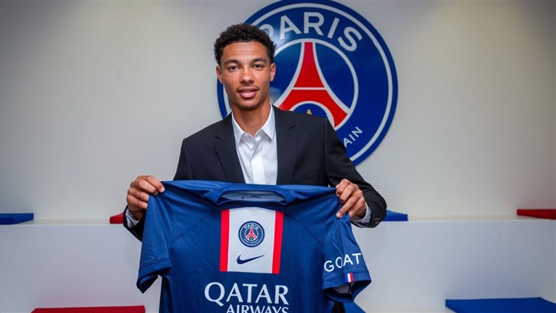 هوجو إيكيتيكي