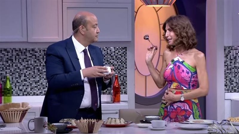 أمينة شلباية وعمرو