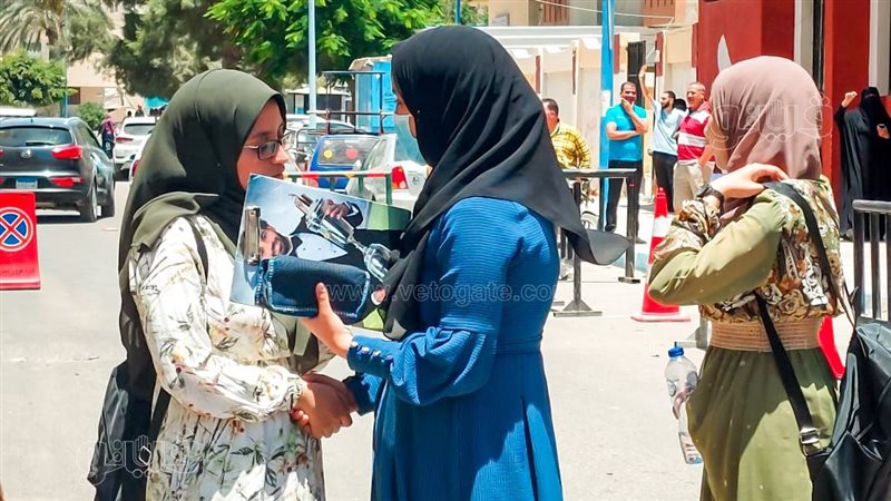 طلاب الثانوية العامة