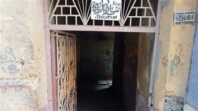 جريمة منتصف الليل.. شاب يقتل مسنا بـ32 طعنة في السيدة زينب.. وكاميرات المراقبة تكشفه
