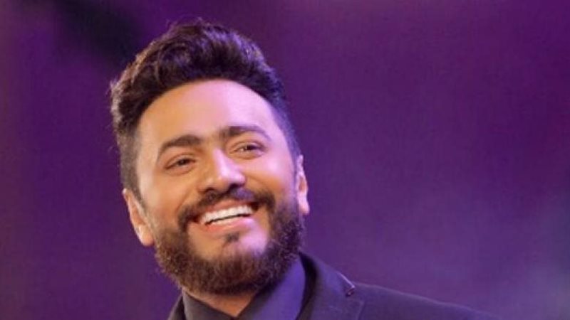 الفنان تامر حسني