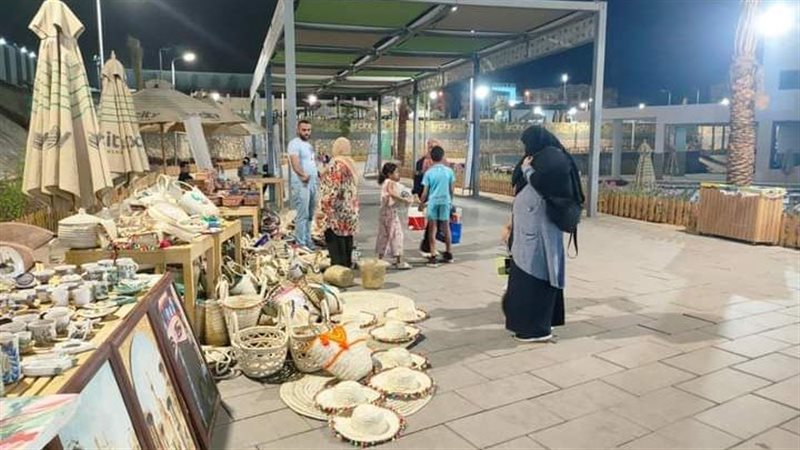 بعض المعروضات