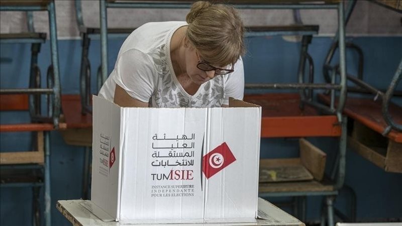 الاستفتاء على الدستور
