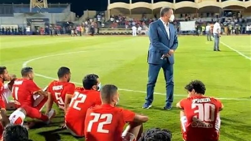 الكابتن محمود الخطيب