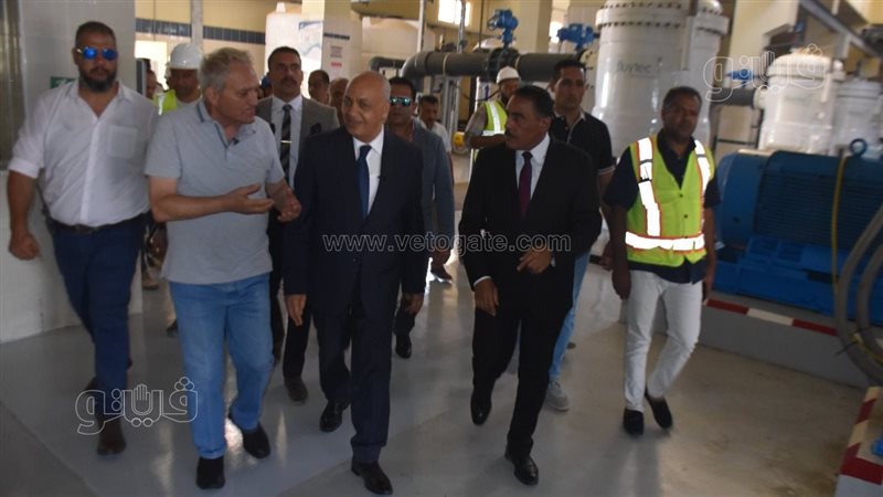 محافظ مطروح ومصطفى