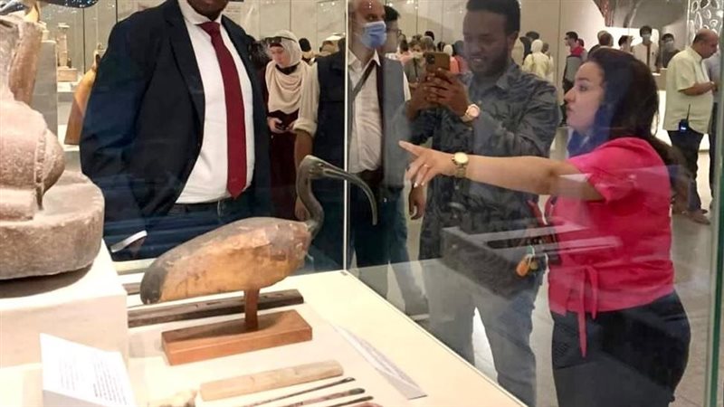 نجل الرئيس الصومالي بالمتحف