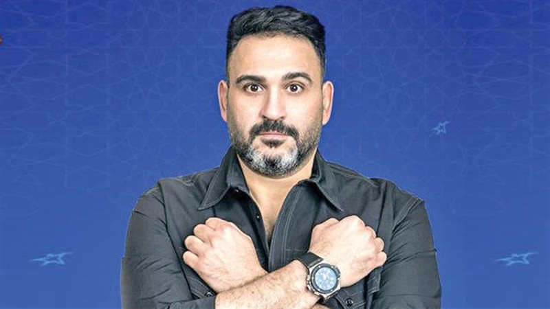 أكرم حسني 