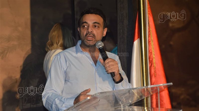 عمرو محمود ياسين