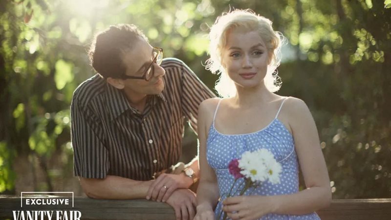 فيلم Blonde