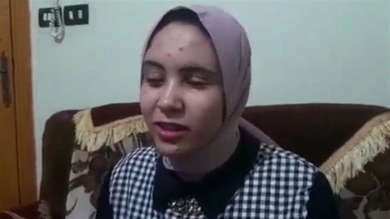 الطالبة ريم عيسى