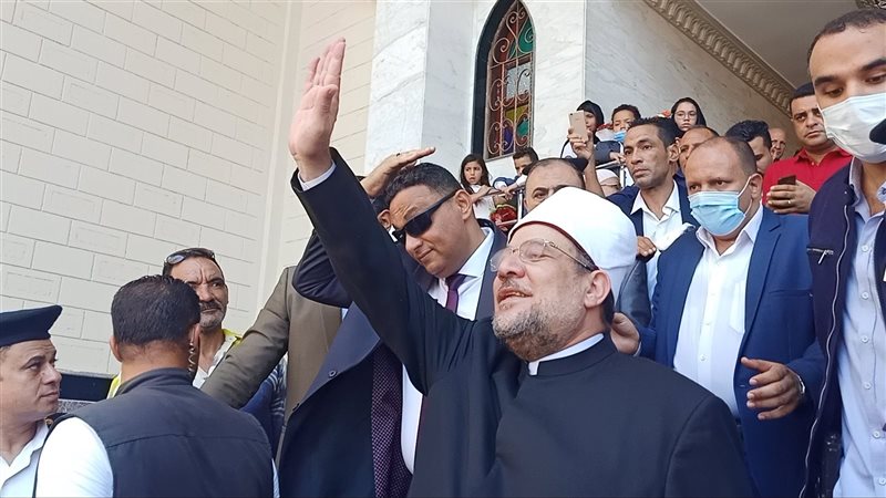 ودع أهالي ميت غمر