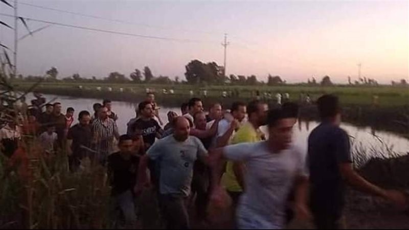 انتشال غريق بترعة