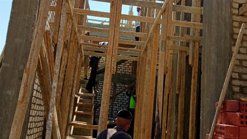 إزالة تشوينات بناء