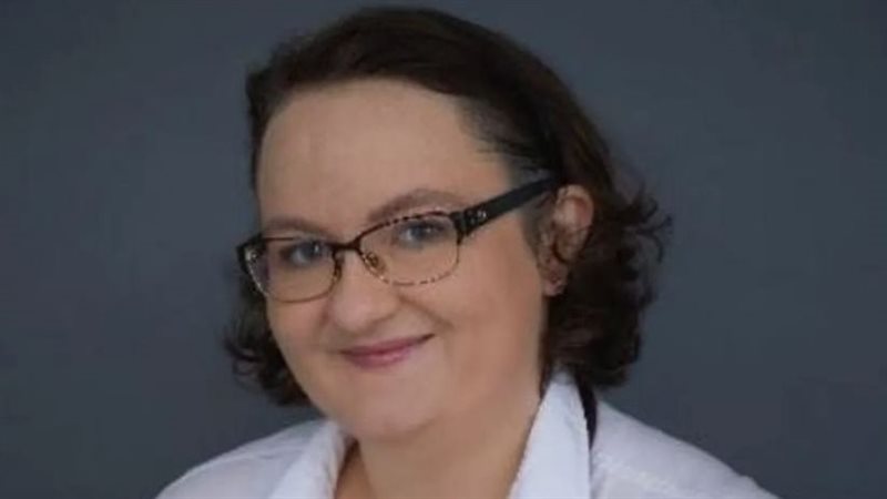 الطبيبة الراحلة