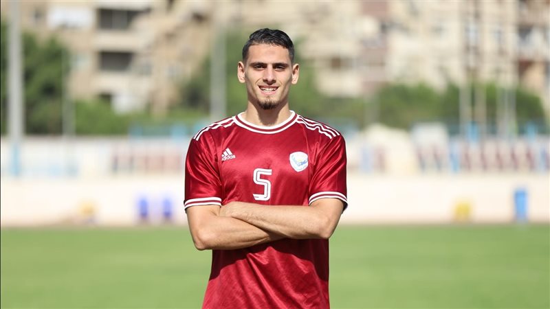 زياد ياسر مدافع فريق