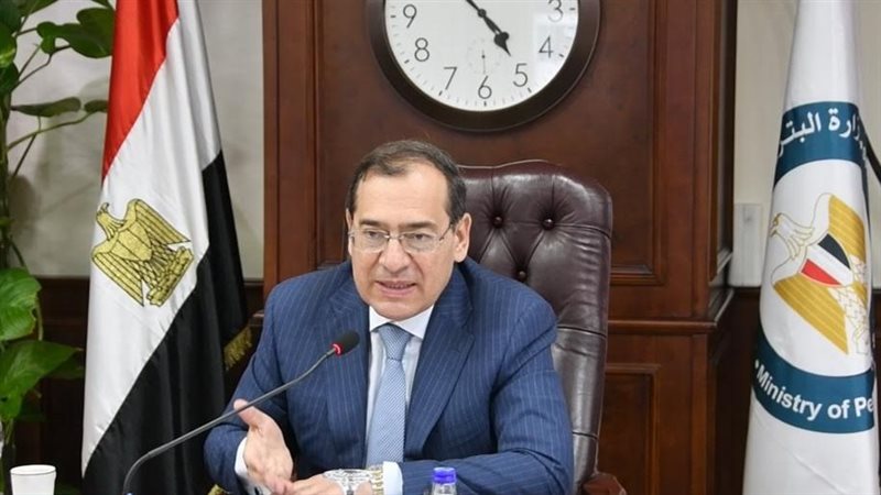 وزير البترول طارق