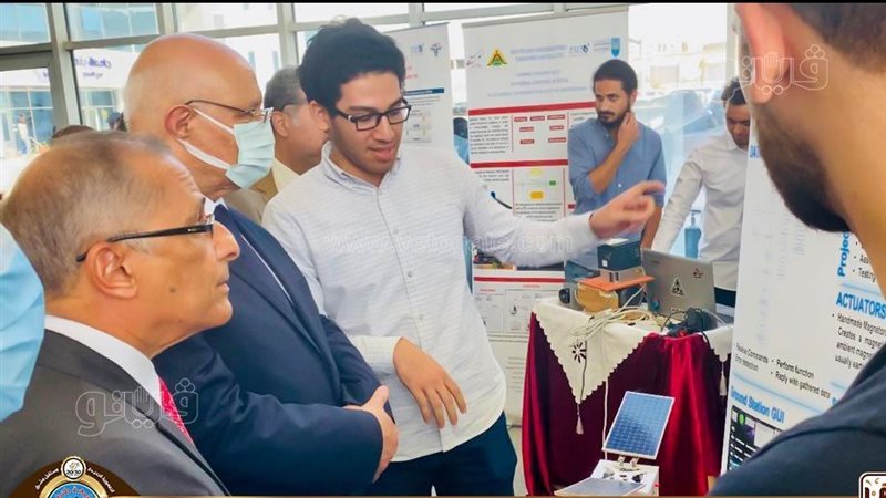 فريق من طلاب هندسة