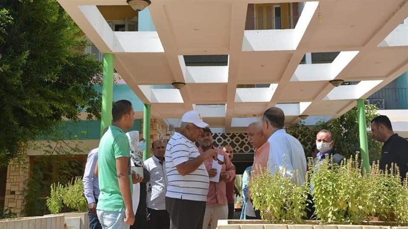 محافظ الوادي الجديد