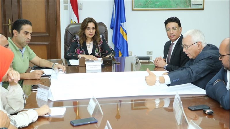 اجتماع محافظ دمياط