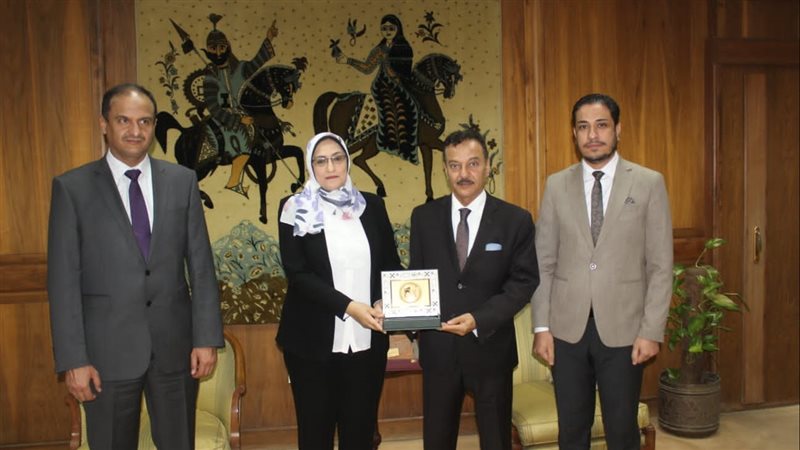 وفد مكتبة الملك عبد